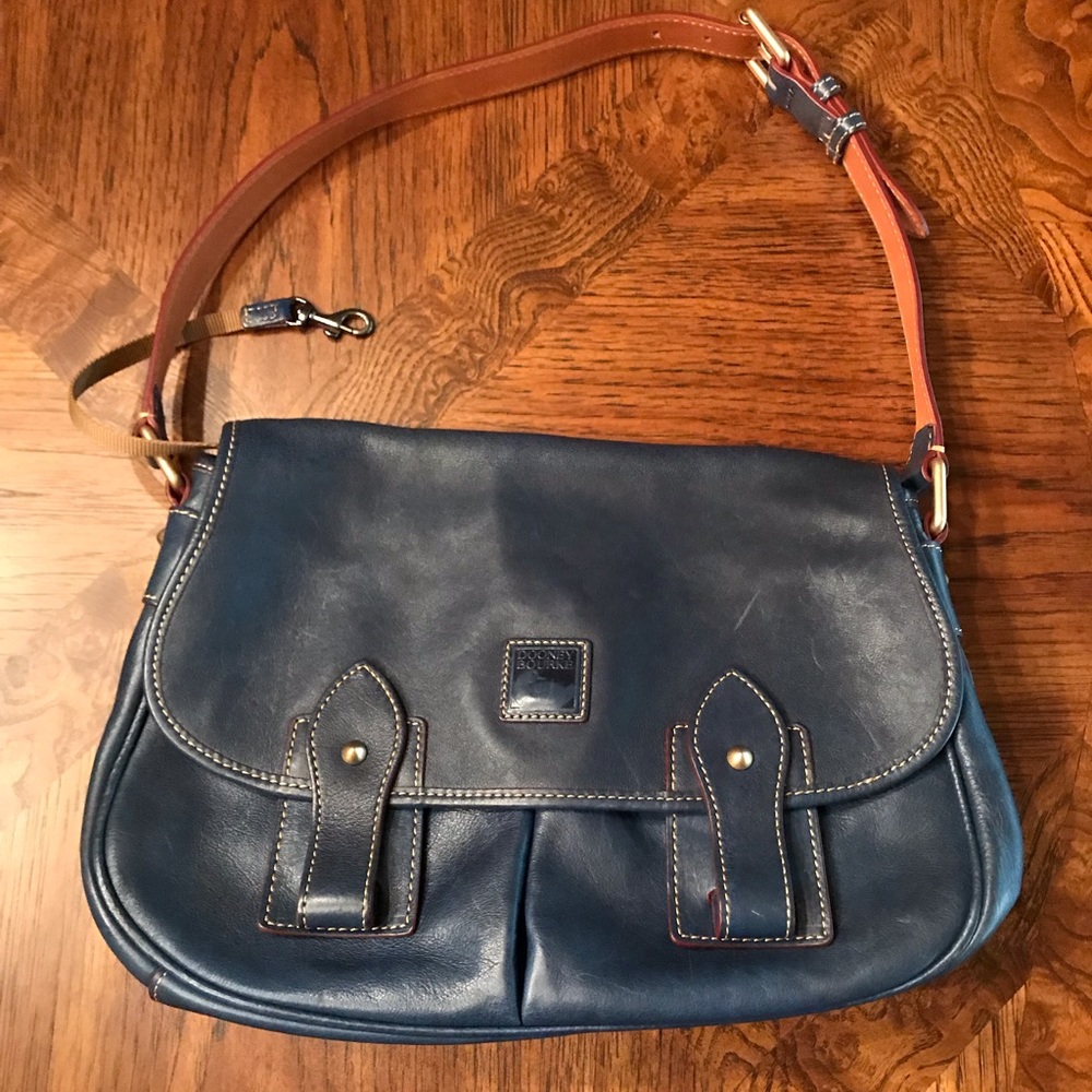 Dooney & Bourke satchel in Marina